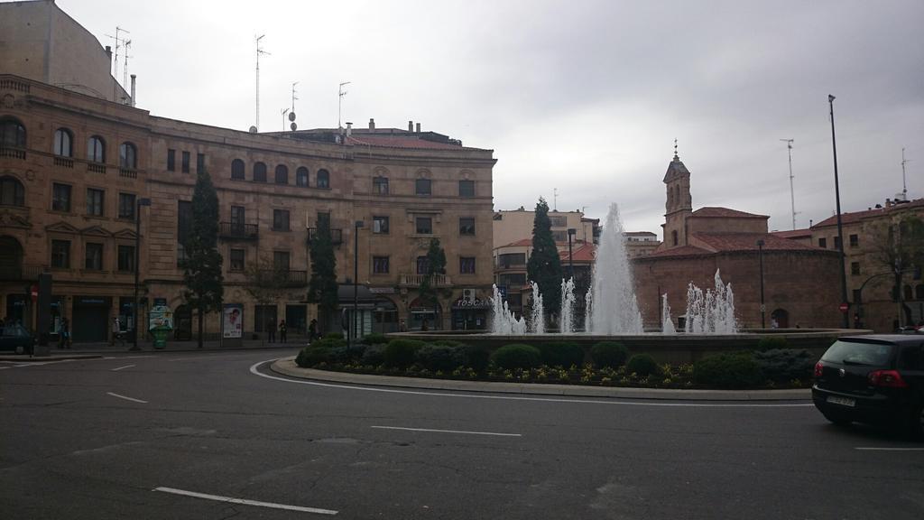 Apartamentos Salamanca Puerta Zamora, Centro, Wifi Con Salon Y 2 Dormitorios, Parking Pokoj fotografie